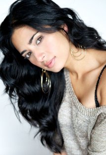 Aarti Mann plays Priya Koothrappali on Big Bang Theory