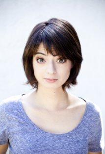 Kate Micucci plays Lucy on Big Bang Theory